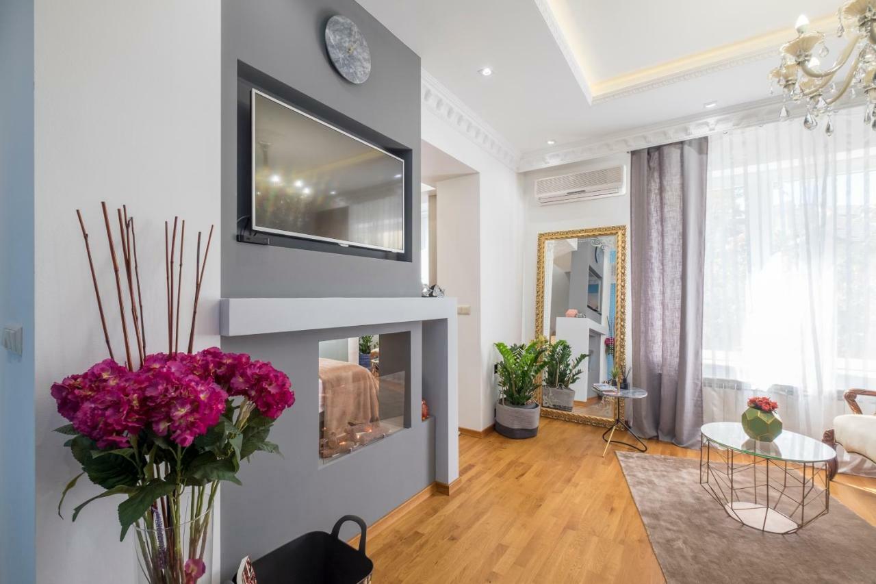 Parliament Sofia - Top Center Luxury Apartment Екстериор снимка