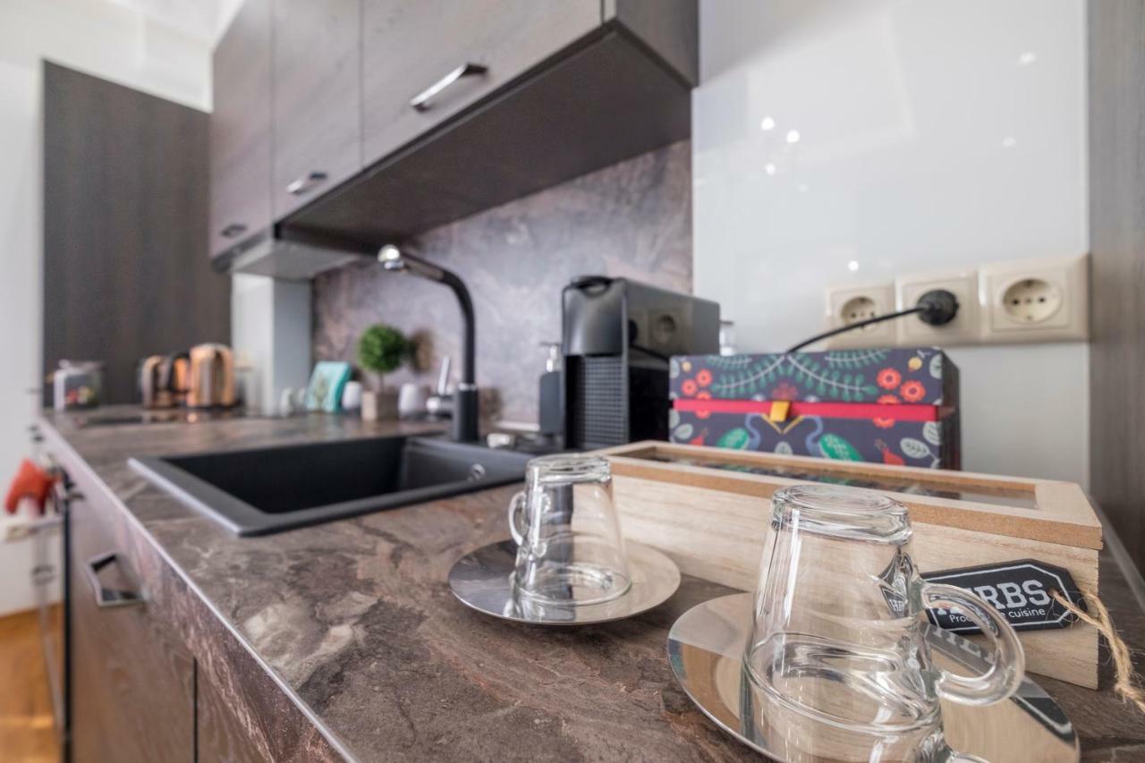 Parliament Sofia - Top Center Luxury Apartment Екстериор снимка