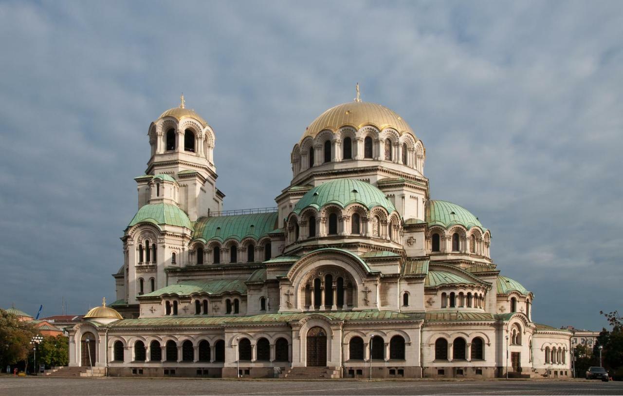 Parliament Sofia - Top Center Luxury Apartment Екстериор снимка