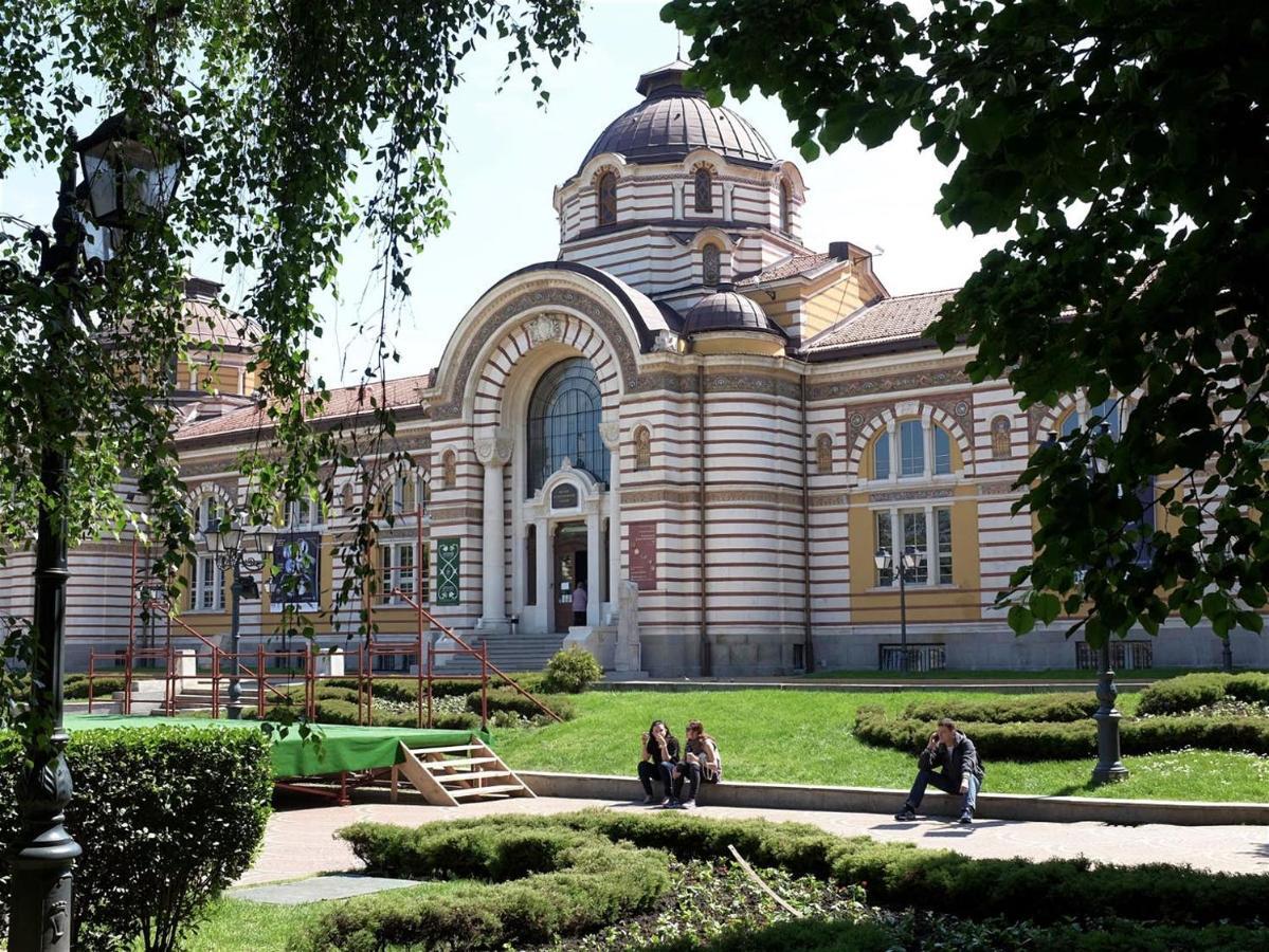 Parliament Sofia - Top Center Luxury Apartment Екстериор снимка